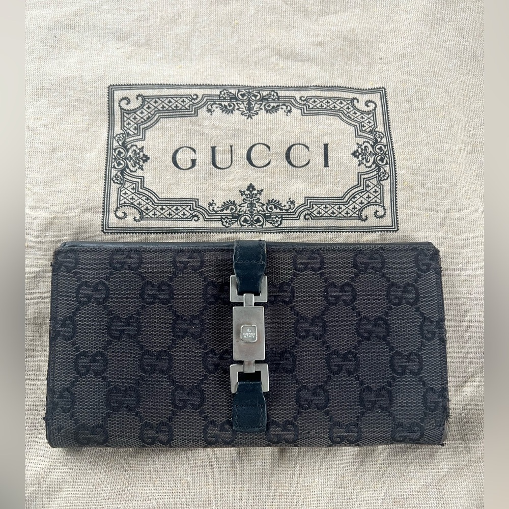 Gucci rare Jackie Piston Lock Long Wallet